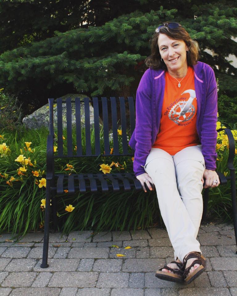 Dr. Kim Livezey welcomes you and your pet to AHCC! Dr. Kim Livezey welcomes you and your pet to AHCC!