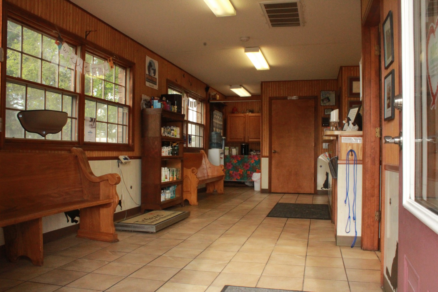 Tour Animal Health Care Center