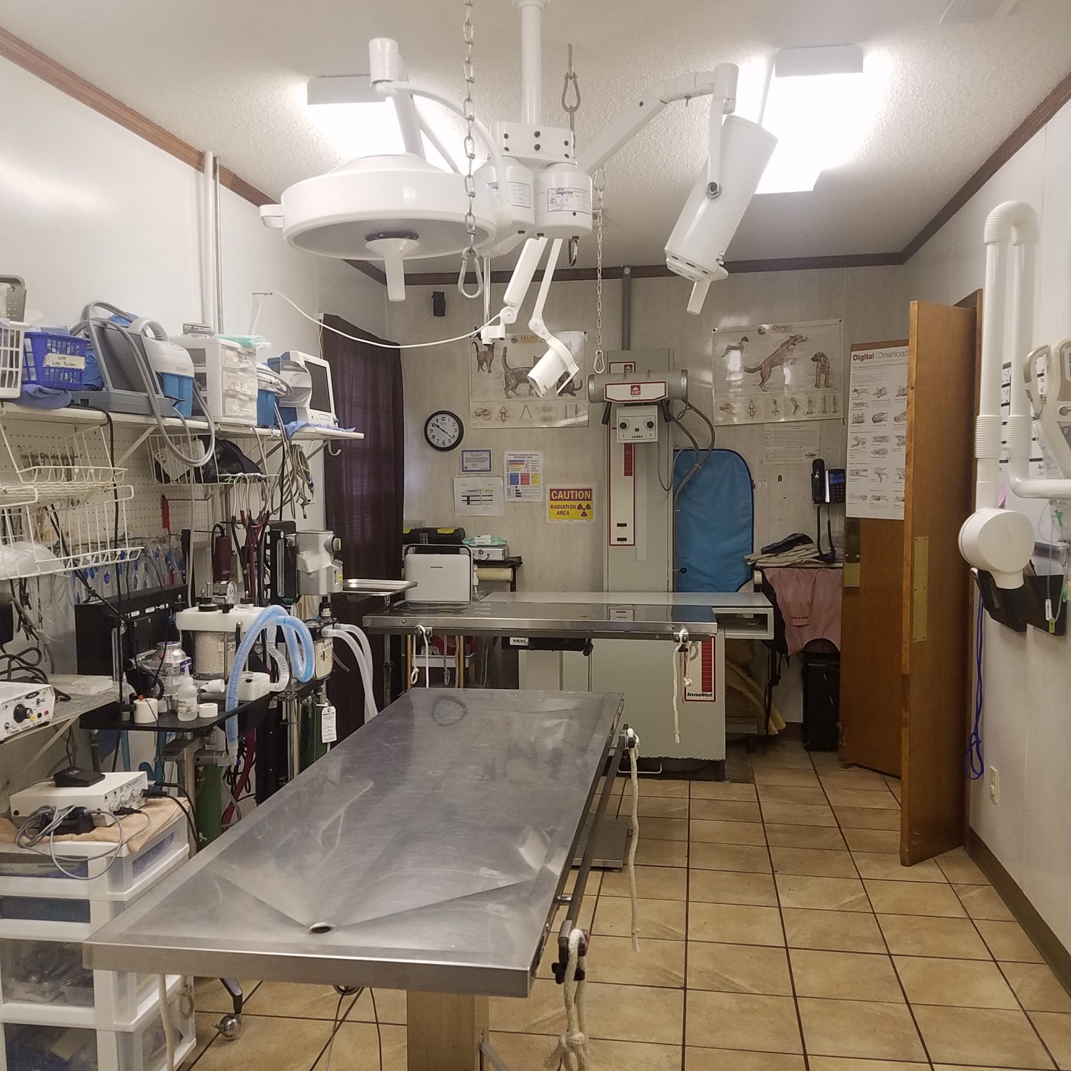 Tour Animal Health Care Center